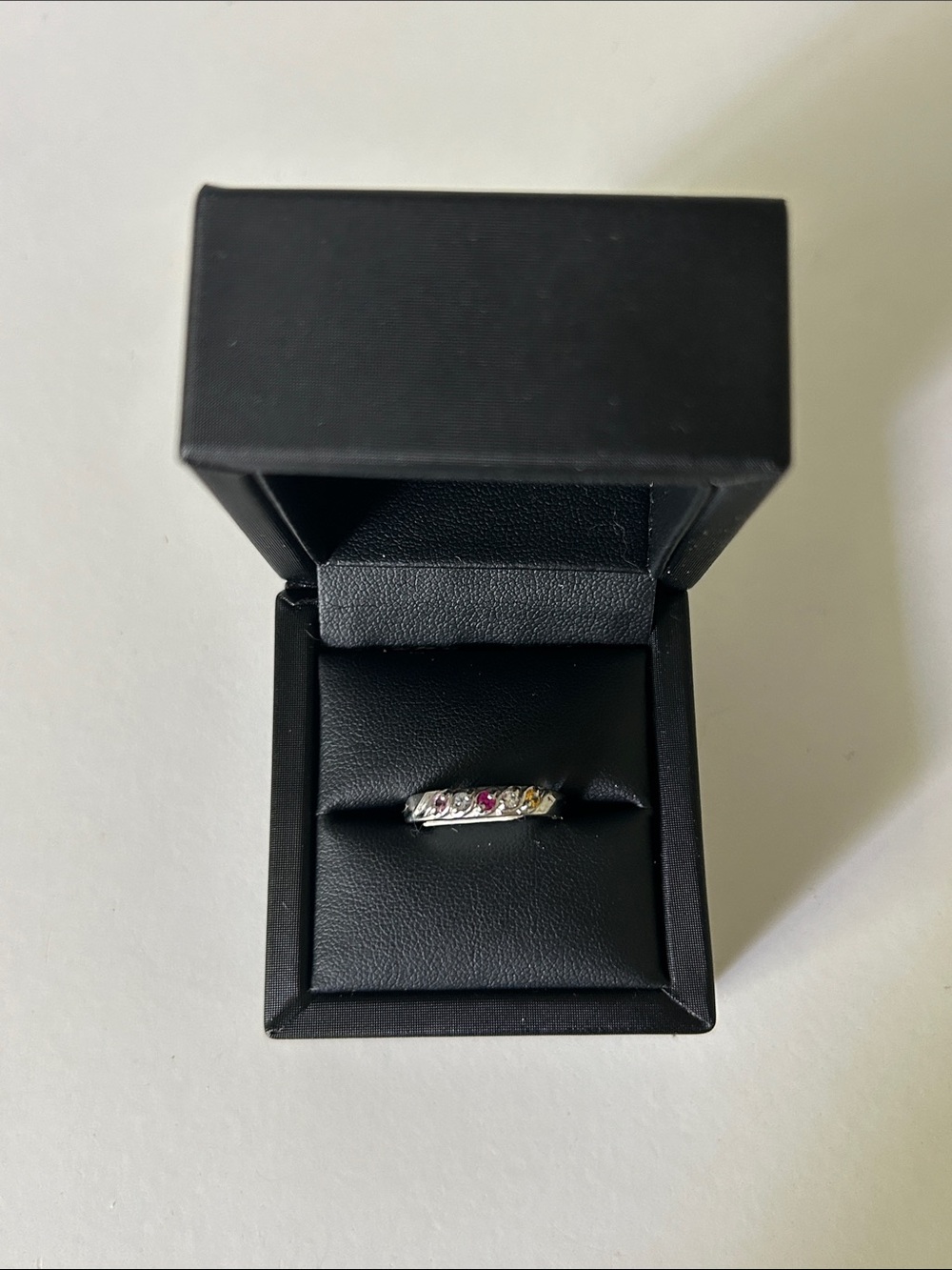 Alloy Costume Silver Multi-Gem Band Ring - Size 7
